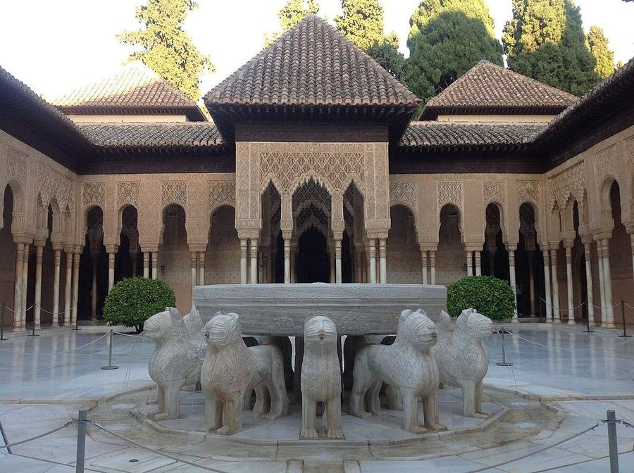 Patio de los Leones, Alhambra