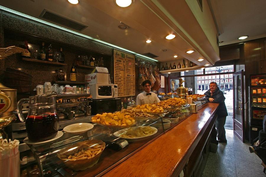 Bar de tapas en Plaza Mayor, Madrid
