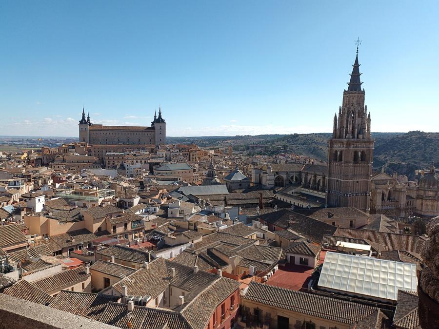 Panorámica de Toledo con Catedral y Alcázar